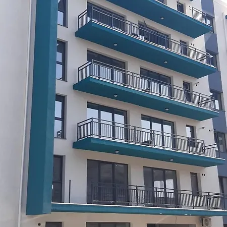 Dani Studio Mamaia Nord Apartmán *